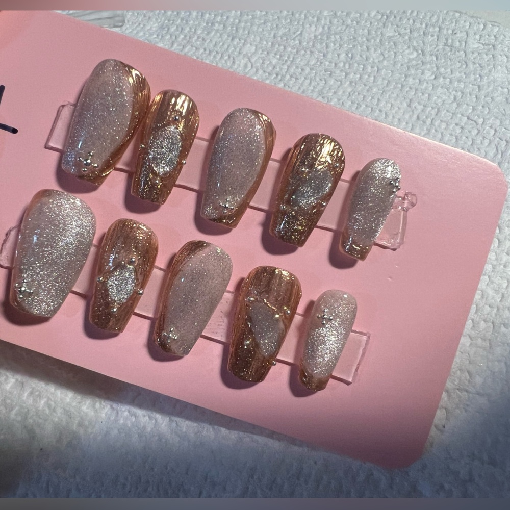 Presson Nails